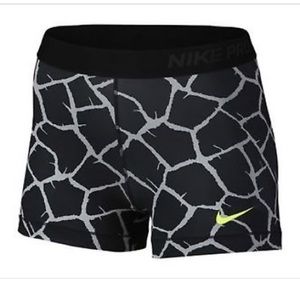 NIKE PRO 3" DRI-FIT Compression Shorts